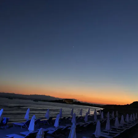 Sunny Beach Arkoudi * Agios Nikolaos (Ilia)